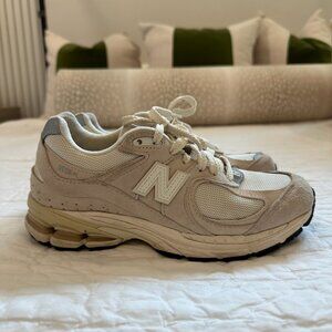 New Balance 2002R Off White